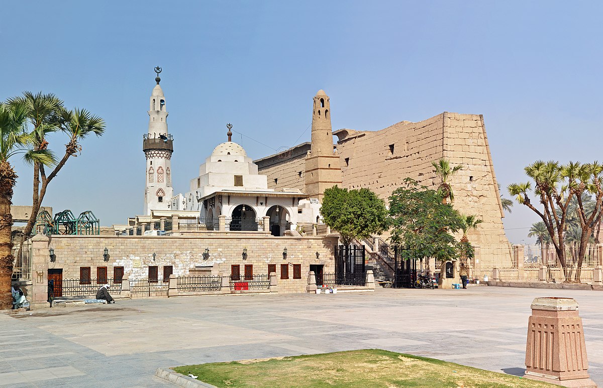 Tour Destination Image
