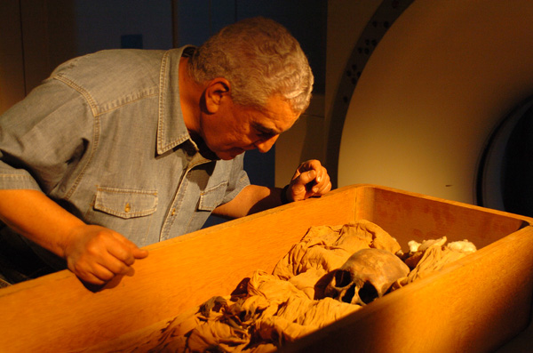 Akhenaten mummy